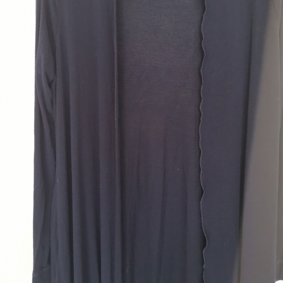 Navy Soft Surroundings long lightweight cardigan, M - Picture 2 of 8
